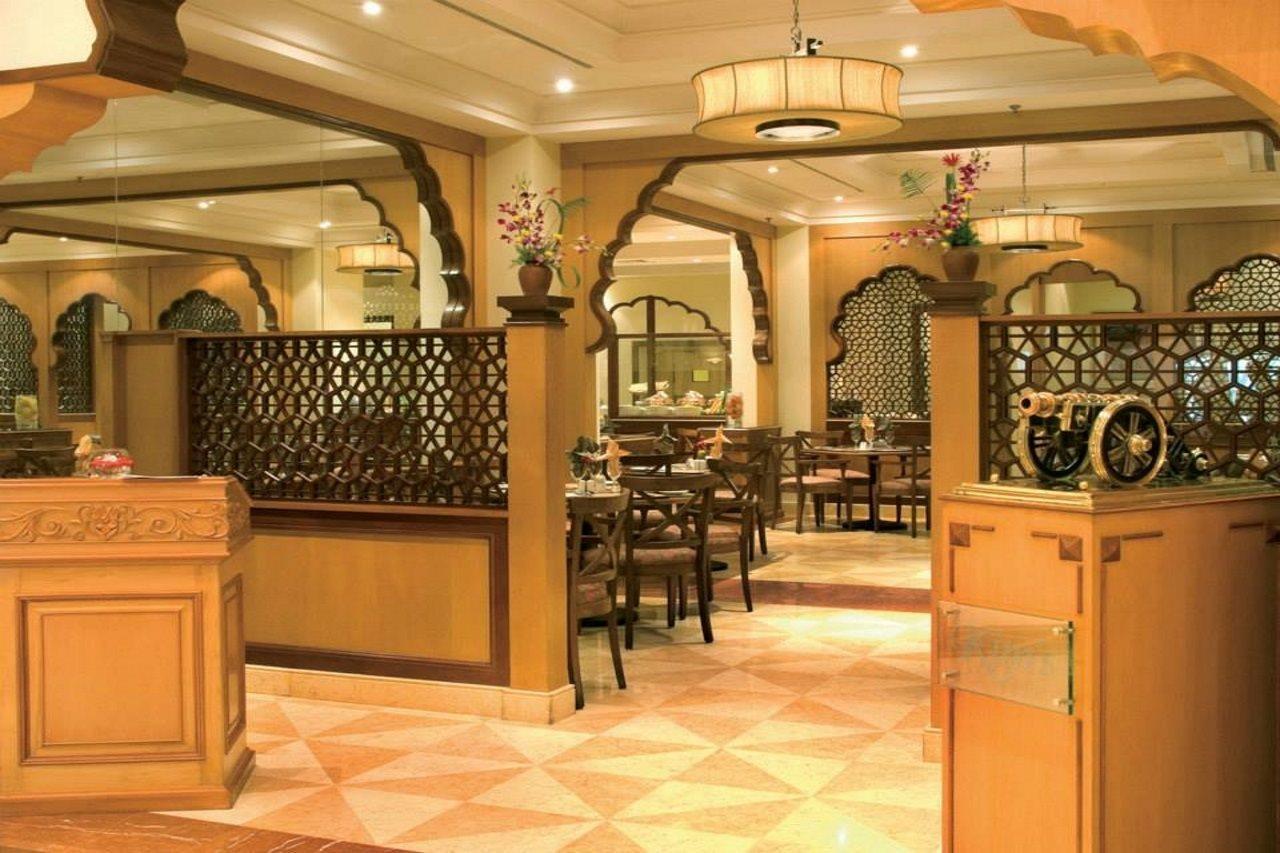 Avari Lahore Hotel Exterior photo