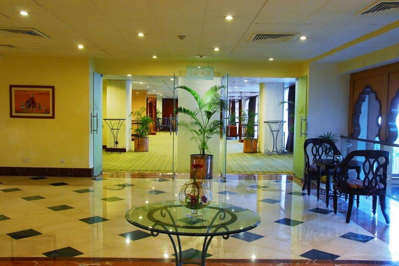 Avari Lahore Hotel Exterior photo
